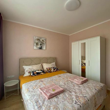 Avrora Appartement Varna Buitenkant foto