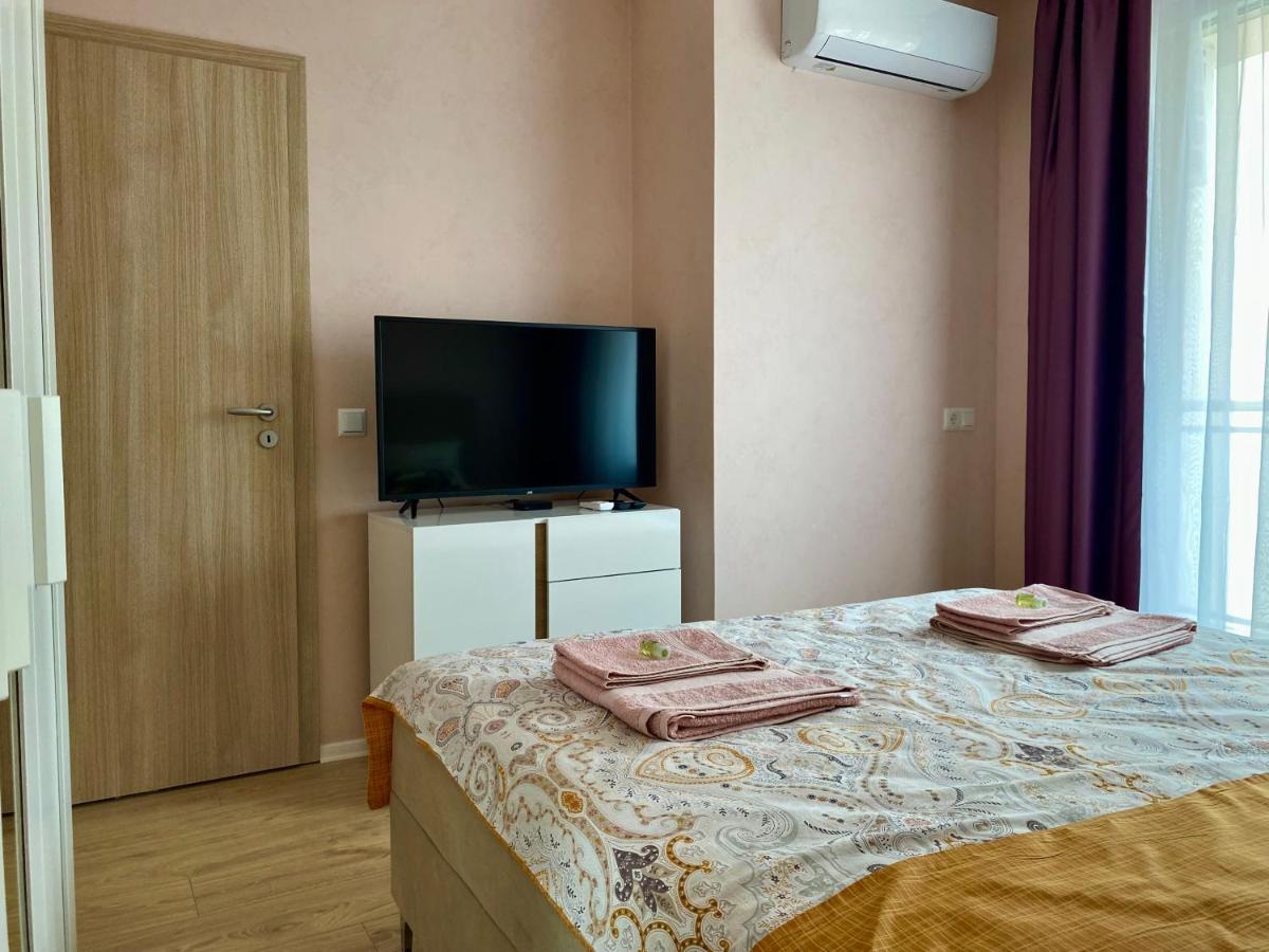 Avrora Appartement Varna Buitenkant foto