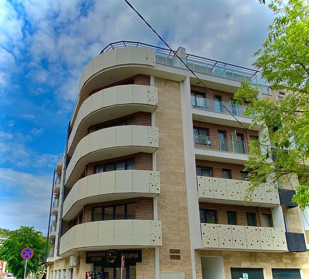 Avrora Appartement Varna Buitenkant foto