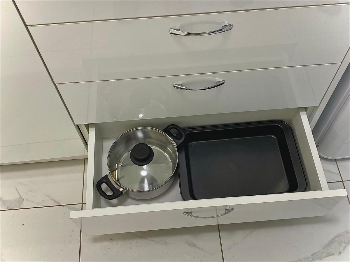 Avrora Appartement Varna Buitenkant foto